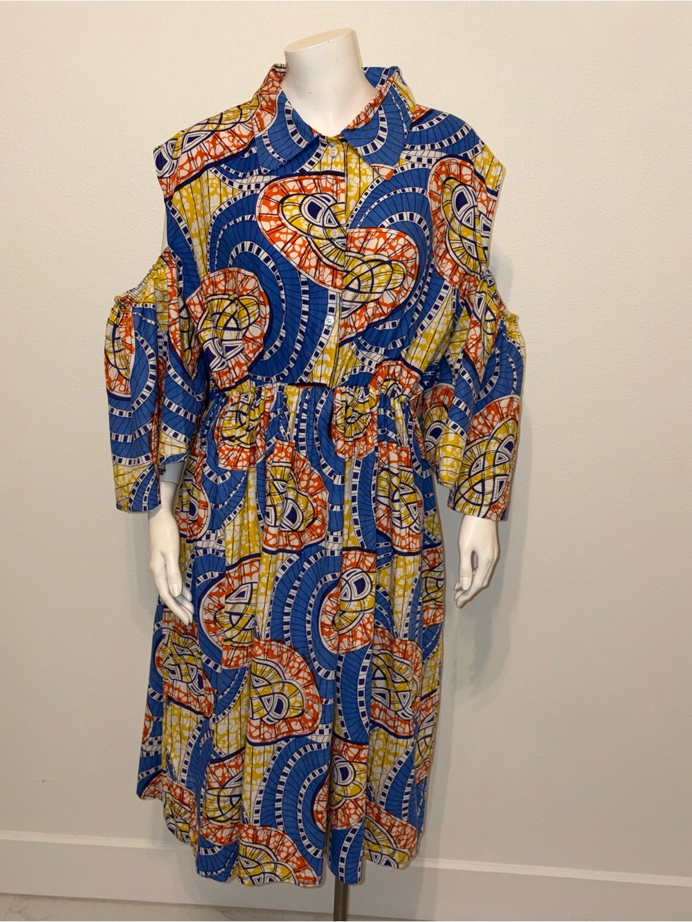Bold Blue Print Cold-Shoulder Midi Dress 100%cotton with pockets button up